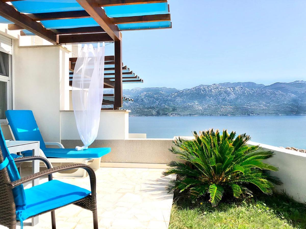 Apartments Atrium Blue Ražanac Екстериор снимка